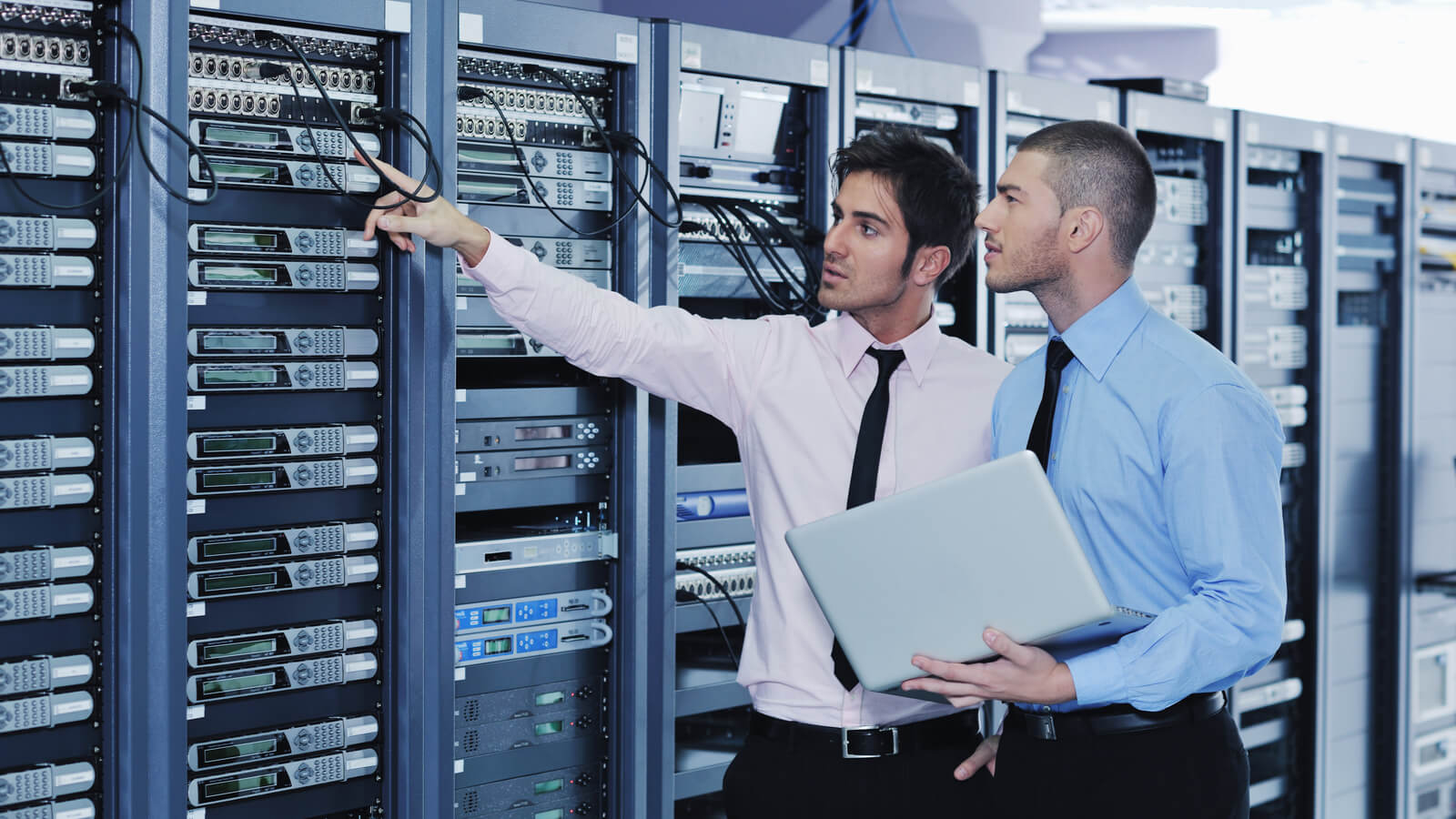 sicurezza informatica aziendale.jpg